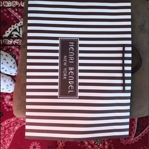 Henri Bendel paper shopping bag unused